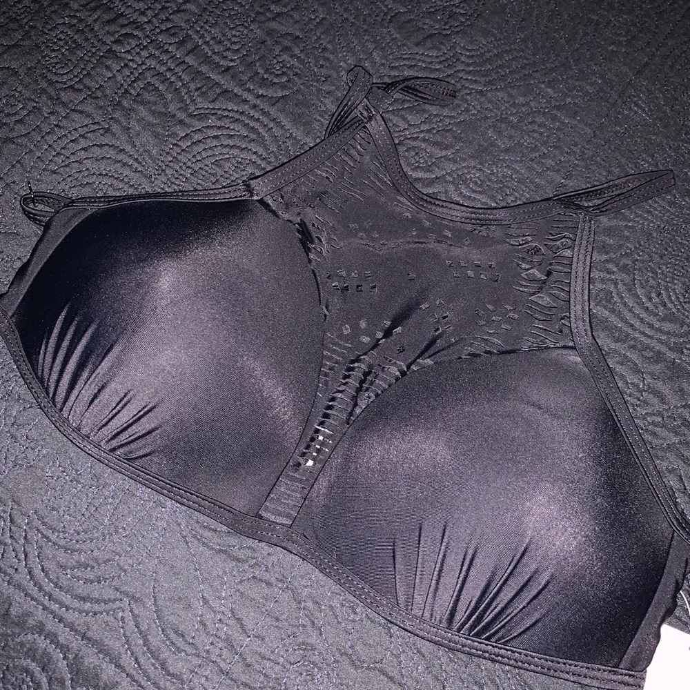 Women’s Bathing Suit Top